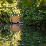Water Hideout - Floating Luxury In Pure Wilderness Botel Wysoka (Miedzyrzecz)