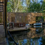 Botel Water Hideout - Floating Luxury In Pure Wilderness *