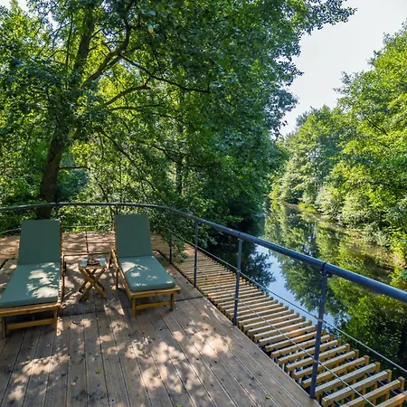 Water Hideout - Floating Luxury In Pure Wilderness * Wysoka (Wroclaw)