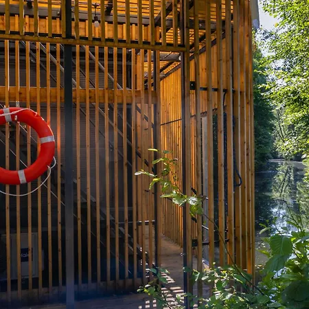 Water Hideout - Floating Luxury In Pure Wilderness