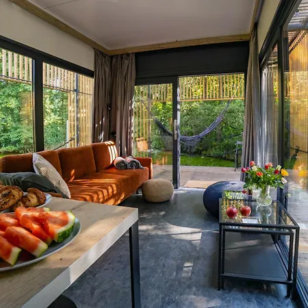 Water Hideout - Floating Luxury In Pure Wilderness Wysoka (Wroclaw)