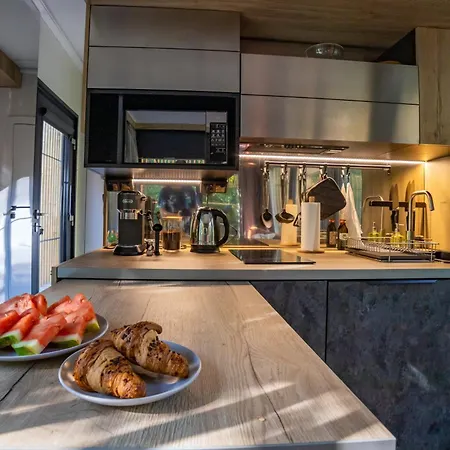 Water Hideout - Floating Luxury In Pure Wilderness * Wysoka (Miedzyrzecz)