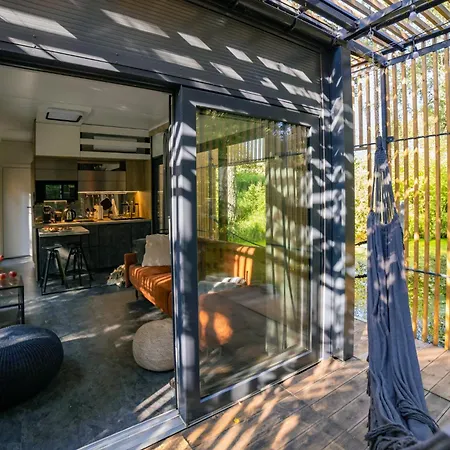 Water Hideout - Floating Luxury In Pure Wilderness *