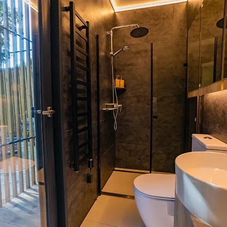 Water Hideout - Floating Luxury In Pure Wilderness