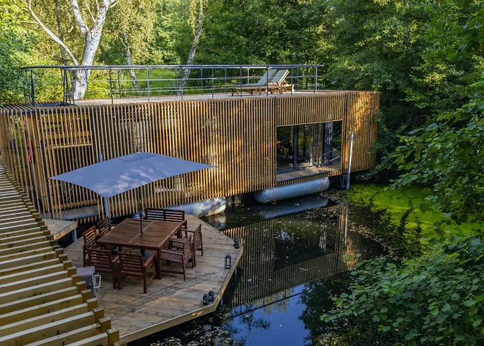 Water Hideout - Floating Luxury In Pure Wilderness * Wysoka (Miedzyrzecz)