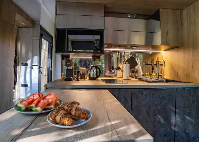 Water Hideout - Floating Luxury In Pure Wilderness * Wysoka (Miedzyrzecz)