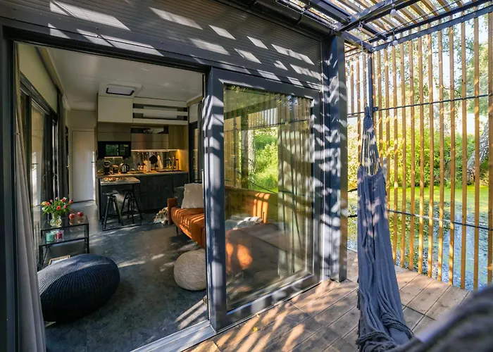 Water Hideout - Floating Luxury In Pure Wilderness *