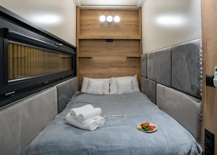 Ботель Water Hideout - Floating Luxury In Pure Wilderness